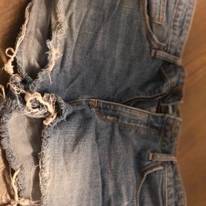 High Waisted frayed denim